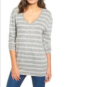 Bp. V- neck long sleeve striped sweater, Heather gray